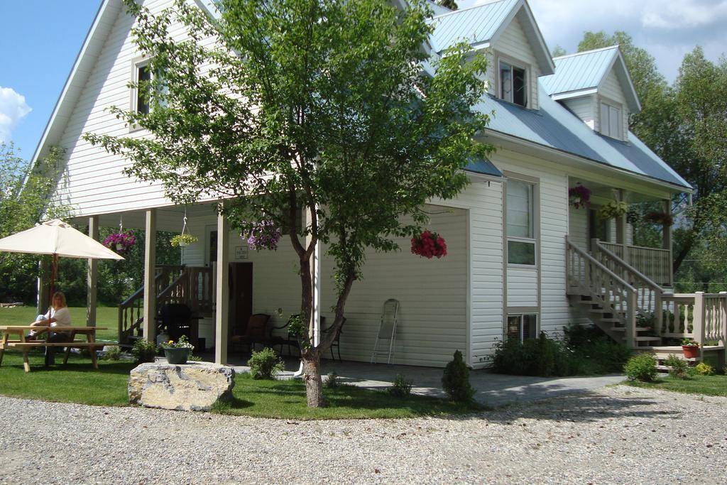 Bear Paw Lodge 戈尔登 外观 照片